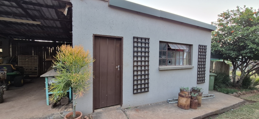 9 Bedroom Property for Sale in Rietfontein AH North West